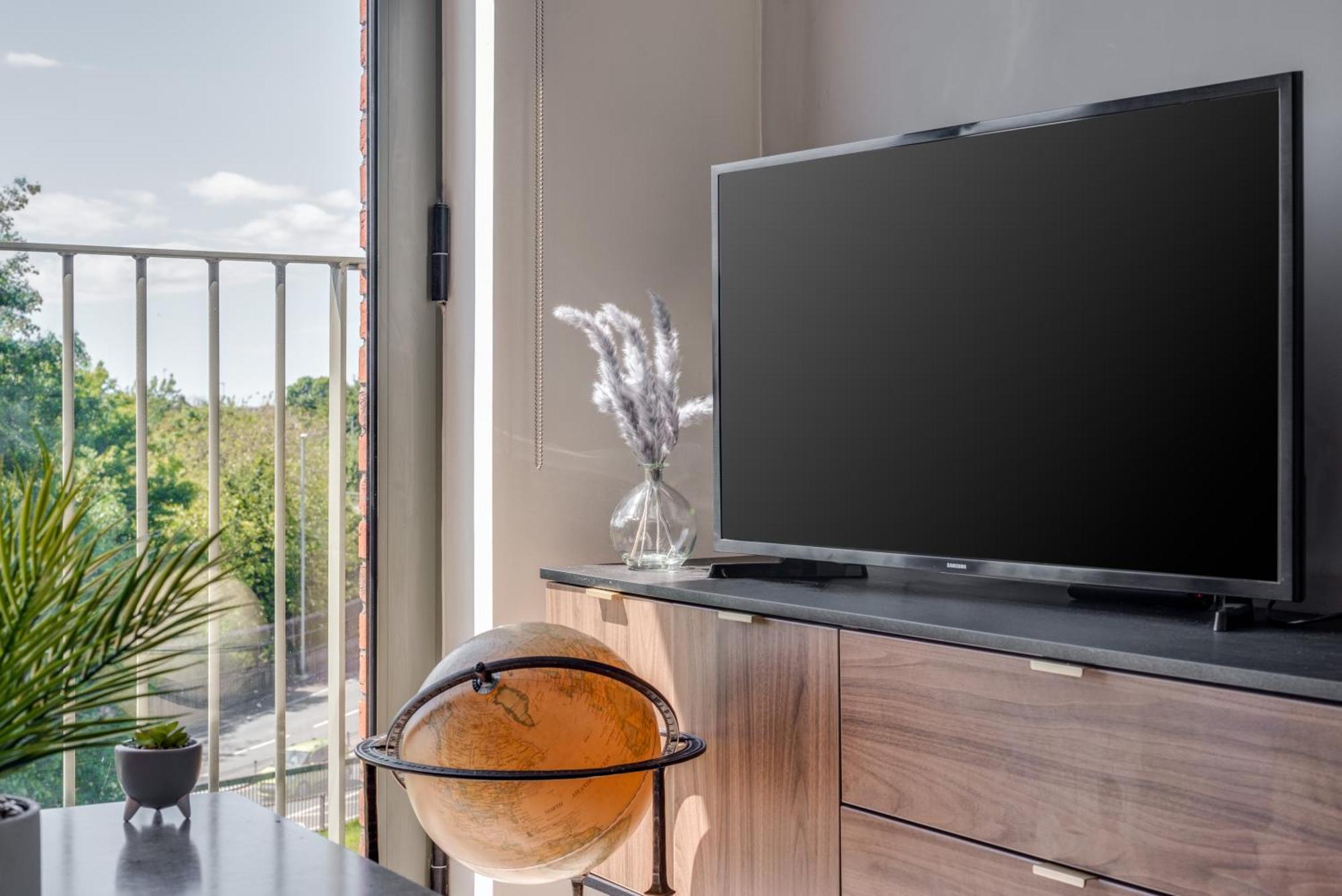 Huge Long Stay Offers! Lux City-Edge Stay! Perfect For Business & Leisure Liverpool Exterior foto